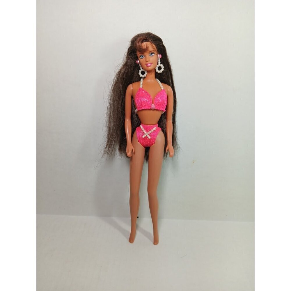 Vintage Pearl Beach Teresa w/ Bikini Swimsuit Friend of Barbie Mattel 1997